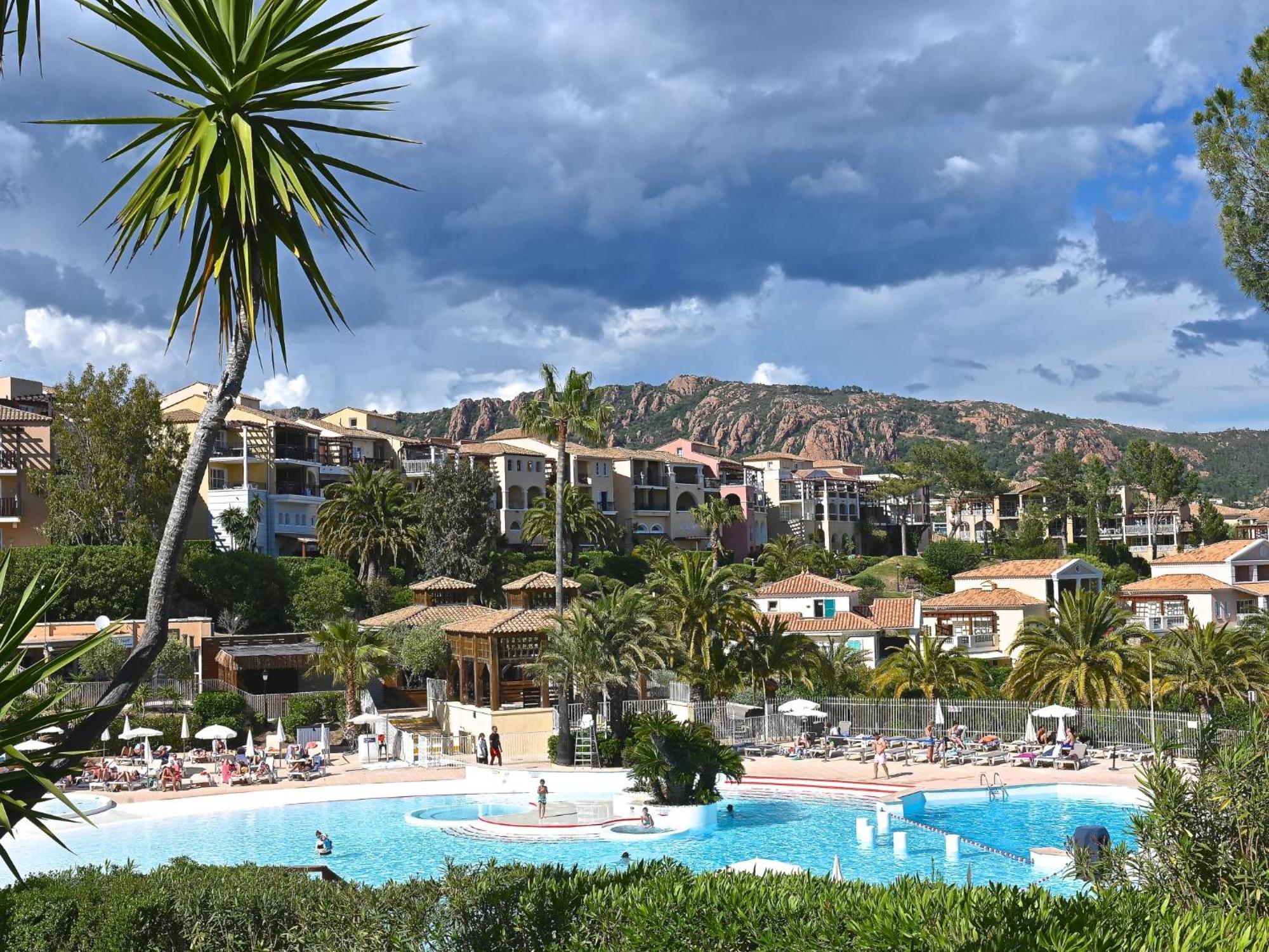 Apartment Village Cap Esterel - Le Village-81 By Interhome Saint-Raphaël Extérieur photo